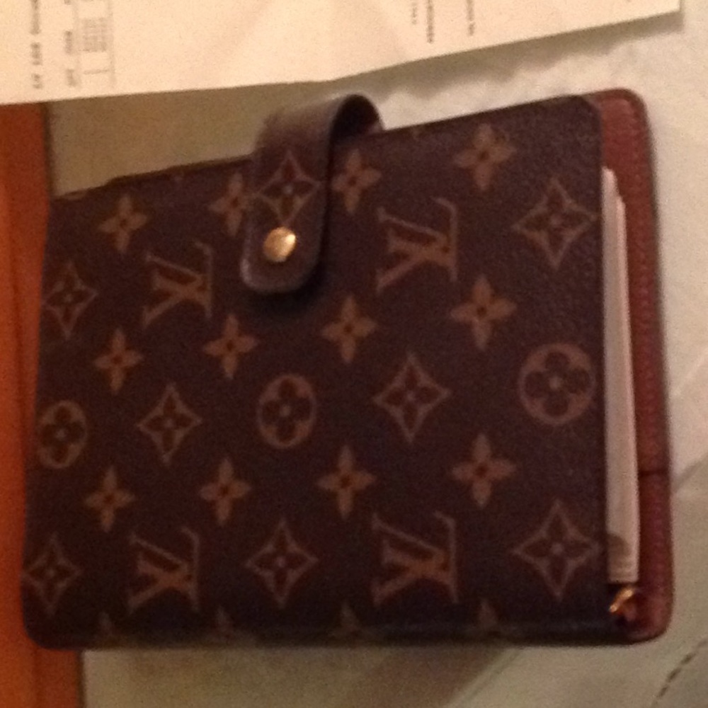 Louis Vuitton Monogram Canvas MM Agenda